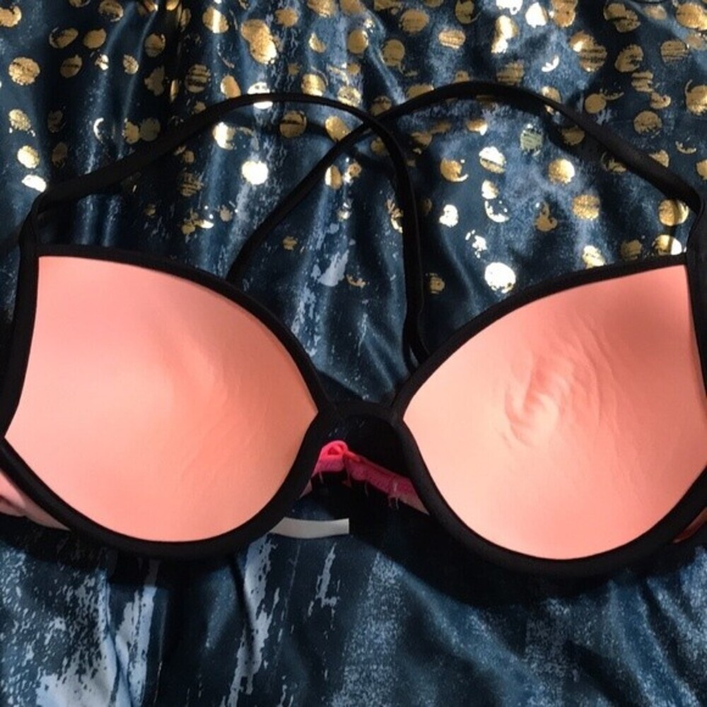 Victoria's Secret Women's The Fabulous Push Up bikini top Pink  Black Trim 34B - Picture 8 of 8